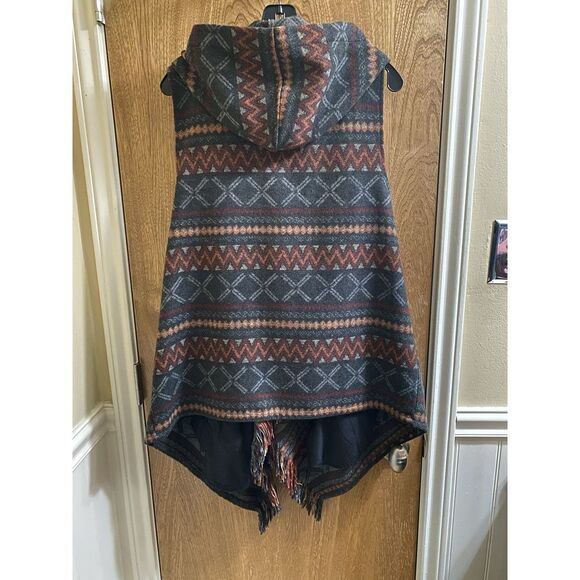 DEMOCRACY Gray Boho Western Pattern 1-Button Wrap Fringe Hooded Vest Sz L - Picture 7 of 12